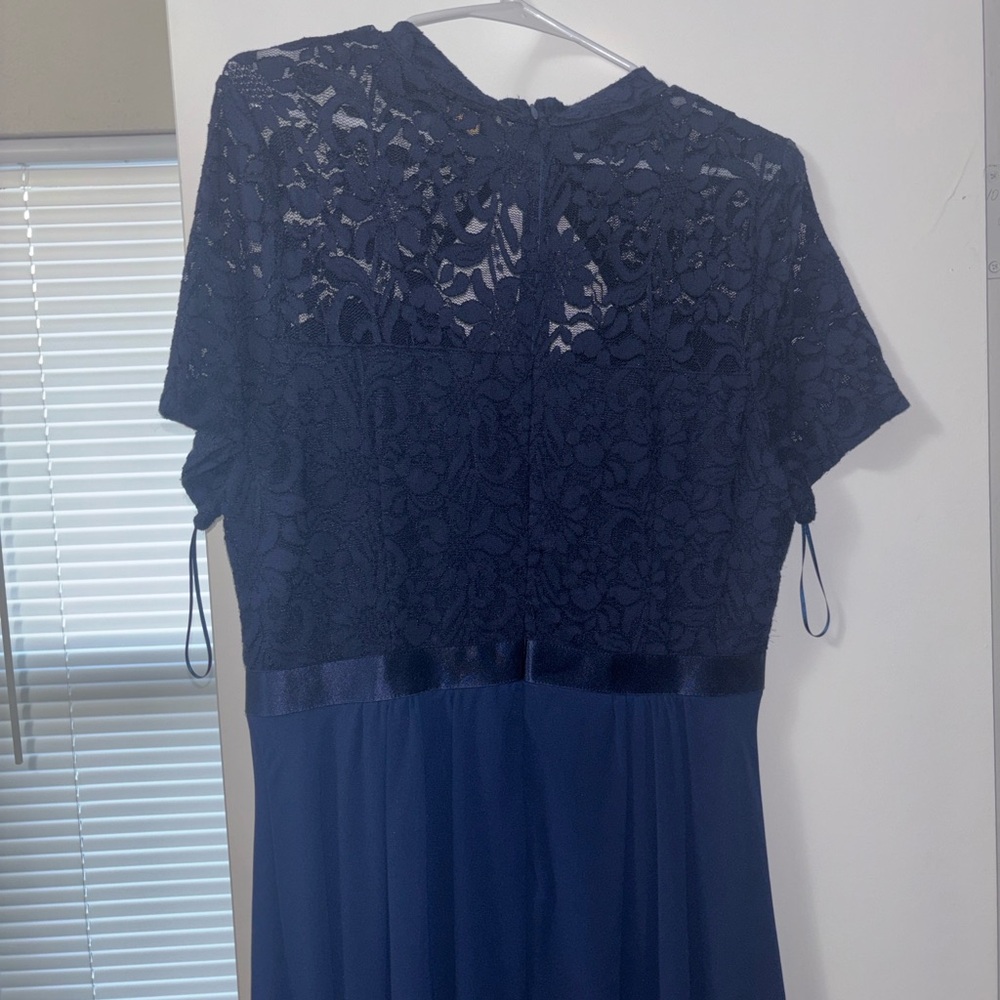 Miusol Navy Lace Midi Dress - Picture 4 of 5